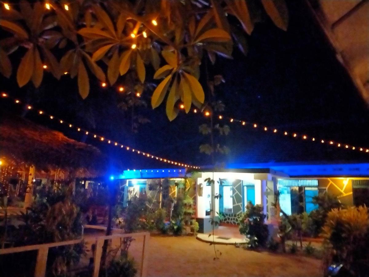 Hotel Eastwind Surf Camp Arugam Bay Exteriér fotografie